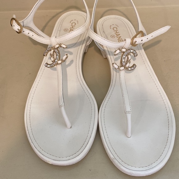 Chanel thong sandals size (38) womens US8 - Picture 2 of 11